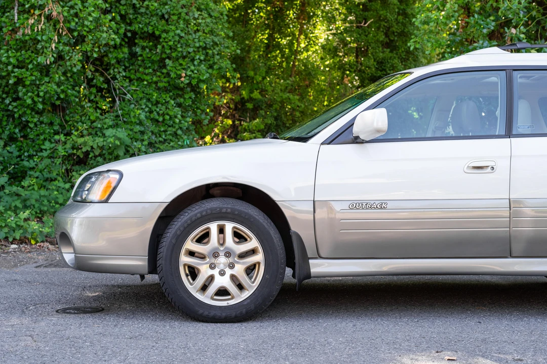 2002 Subaru Outback 2nd Gen - Image 16 of 31