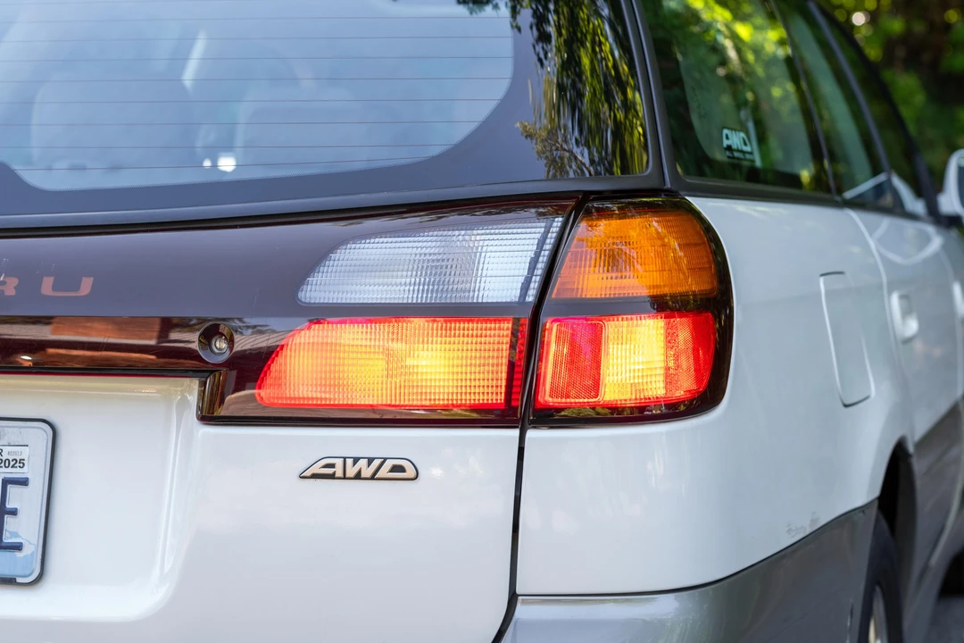 2002 Subaru Outback 2nd Gen - Image 30 of 31