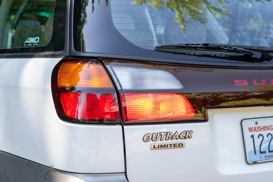 2002 Subaru Outback 2nd Gen - Image 23 of 31
