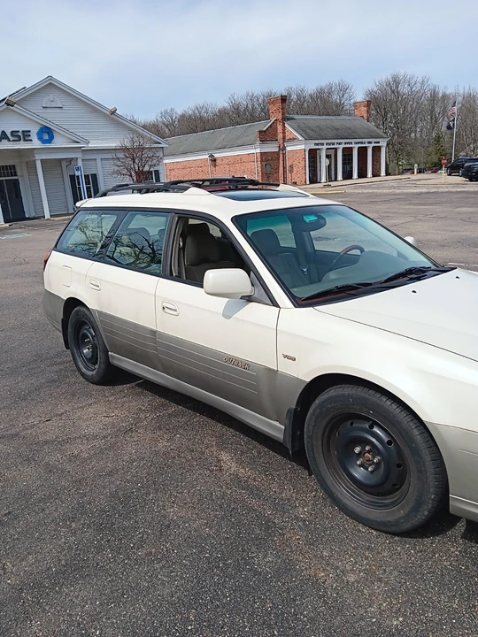 2002 Subaru Outback 2nd Gen - Image 3 of 20