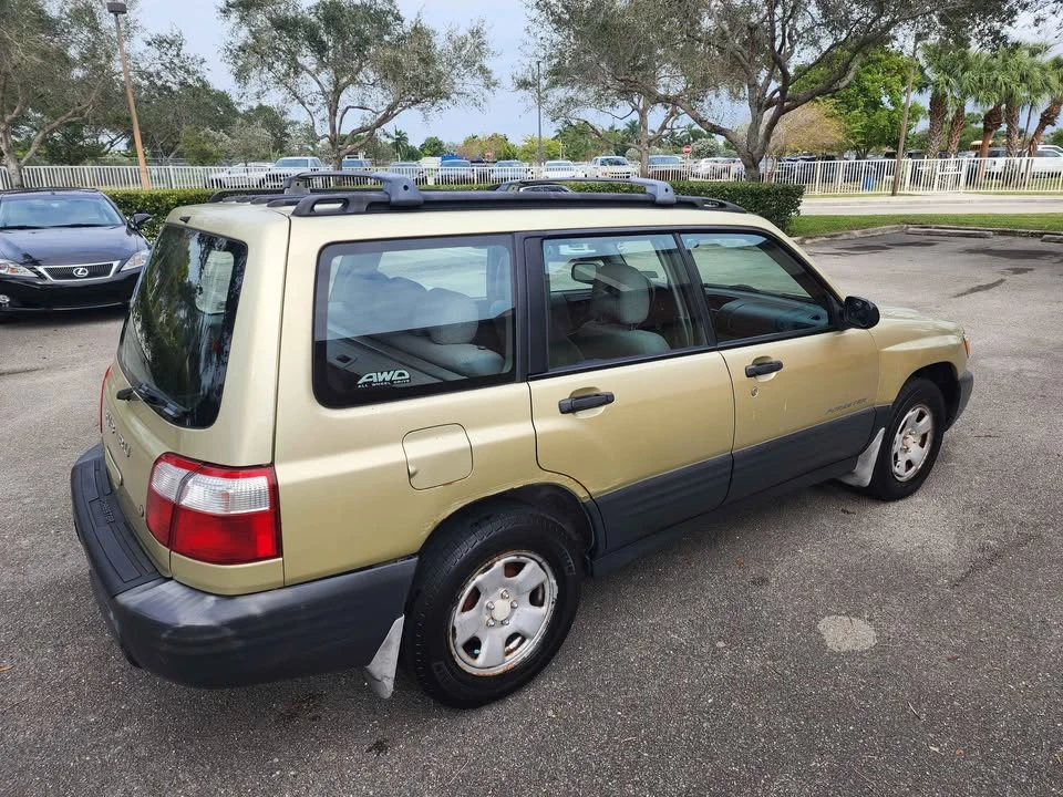 2002 Subaru Forester 2nd Gen - Image 2 of 10