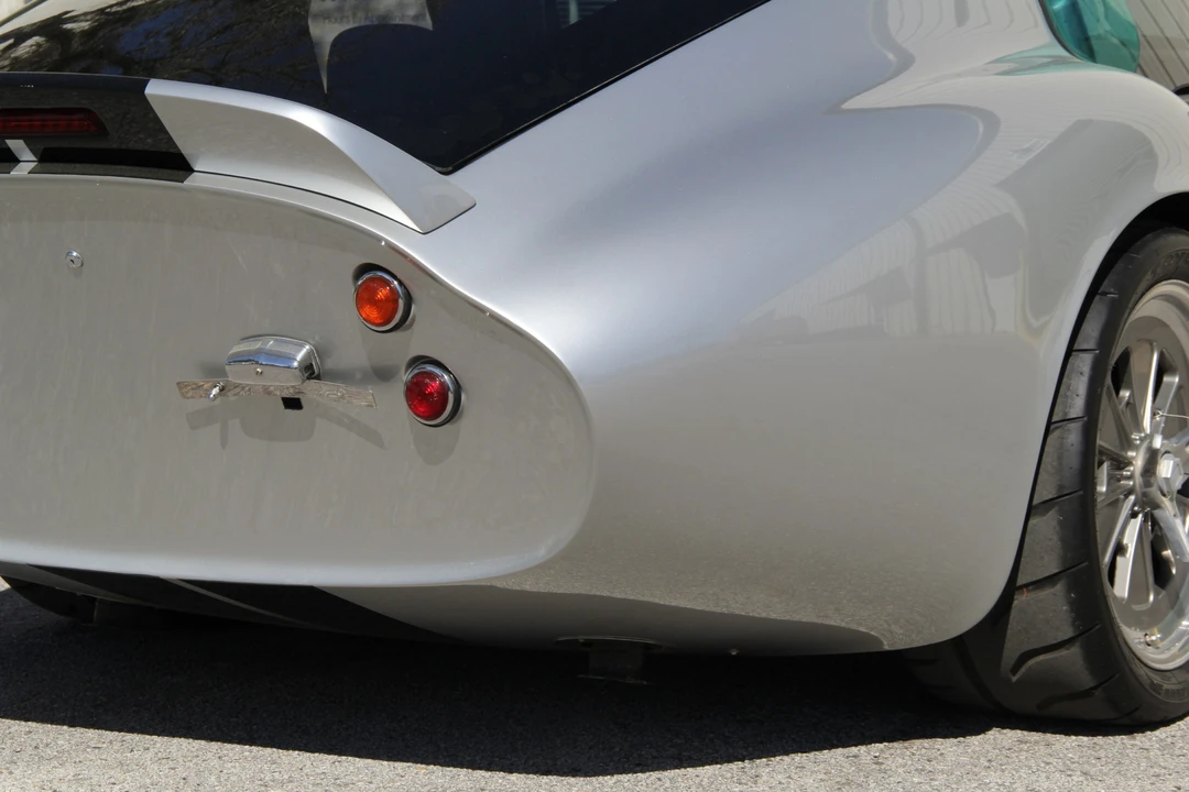 2002 Shelby Daytona Replica - Image 18 of 31