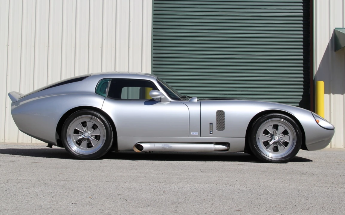 2002 Shelby Daytona Replica - Image 12 of 31