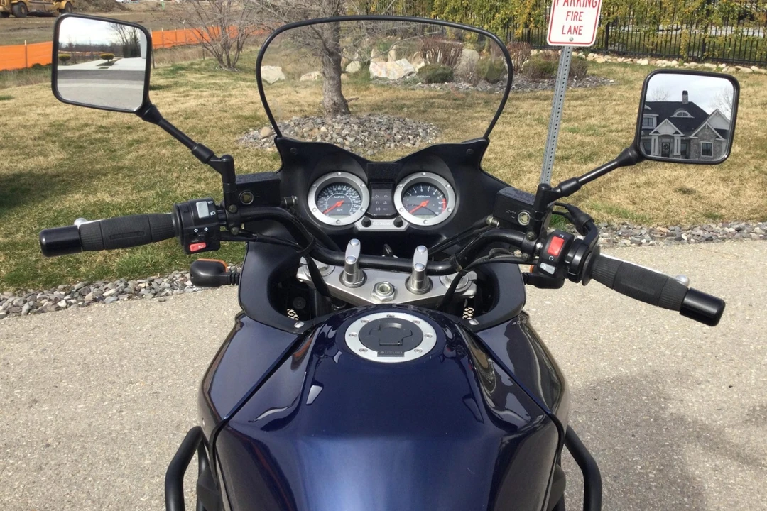 2002 Suzuki Motorcycles - Image 4 of 6