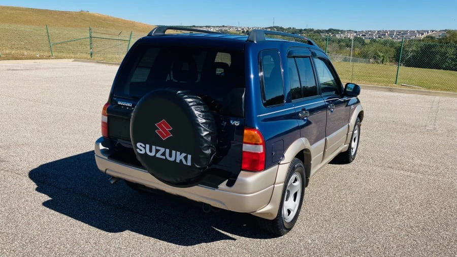 2002 Suzuki Vitara 2nd Gen - Image 3 of 10