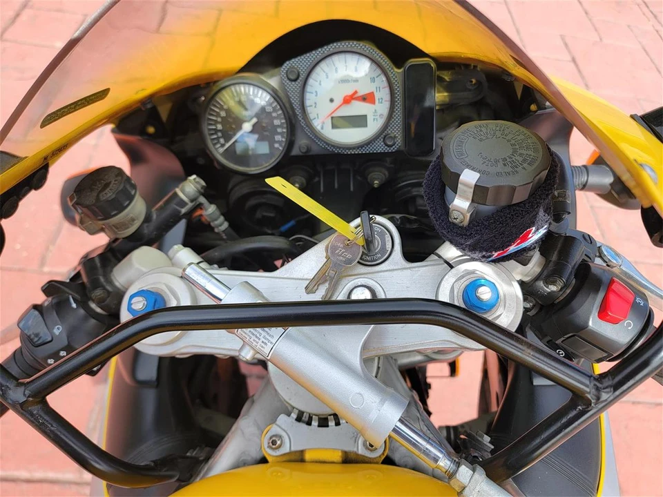 2002 Suzuki Motorcycles - Image 14 of 27