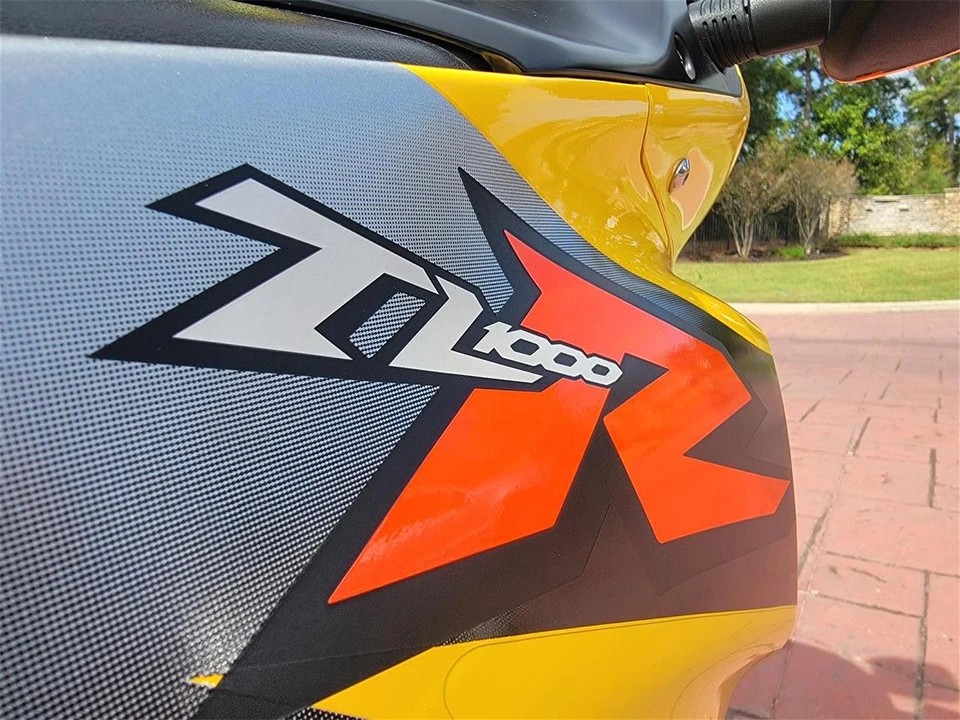 2002 Suzuki Motorcycles - Image 26 of 27