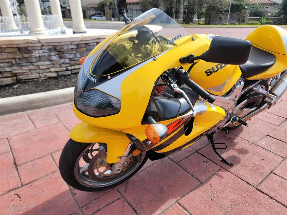 2002 Suzuki Motorcycles - Image 11 of 27