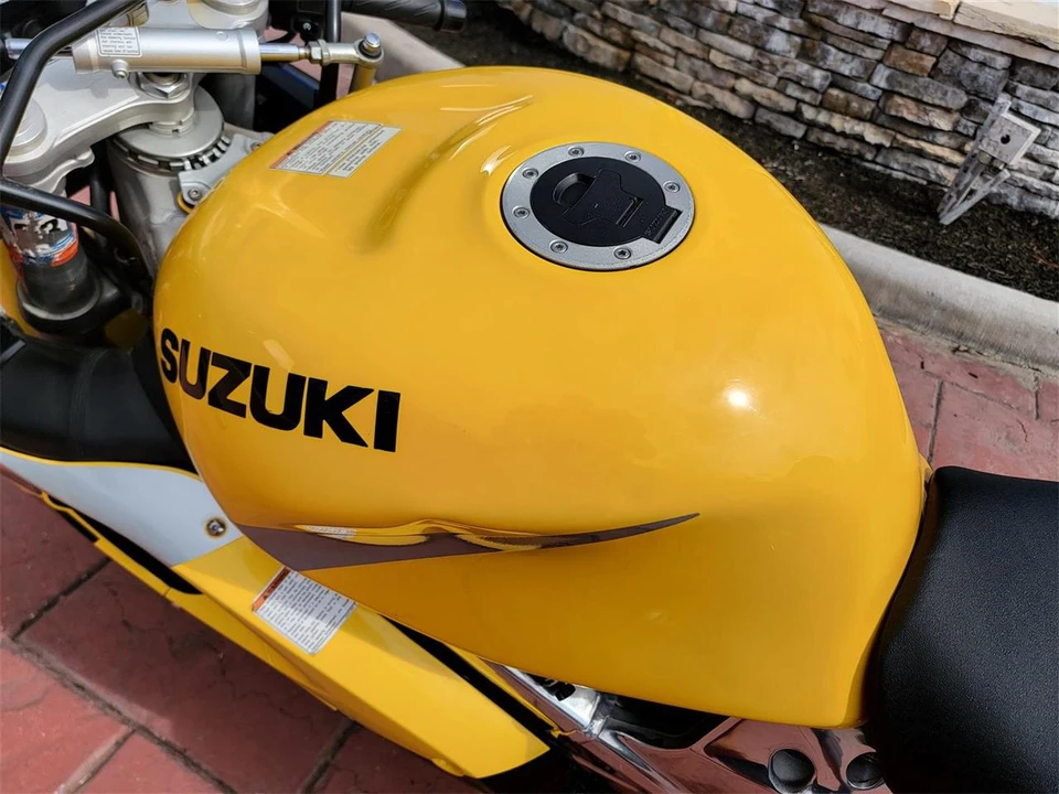 2002 Suzuki Motorcycles - Image 16 of 27