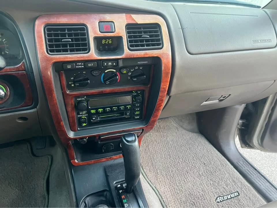 2002 Toyota 4Runner 3rd Gen - Image 7 of 9