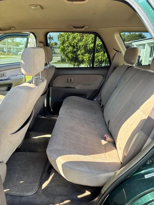 2002 Toyota 4Runner 3rd Gen - Image 7 of 10