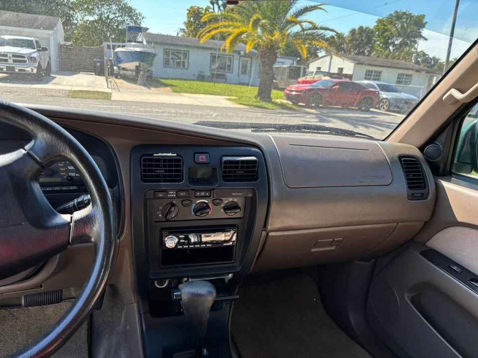 2002 Toyota 4Runner 3rd Gen - Image 8 of 10