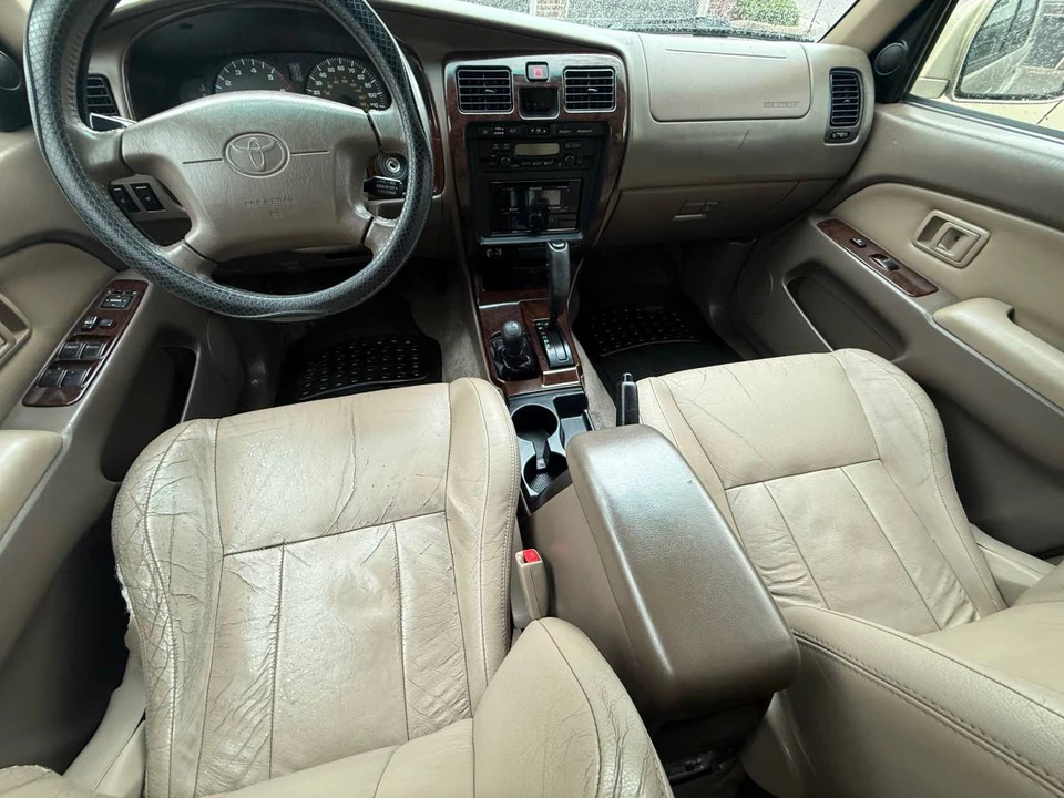 2002 Toyota 4Runner 3rd Gen - Image 5 of 7