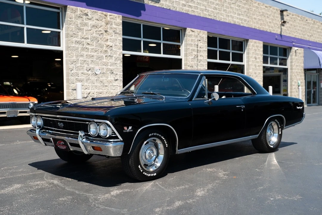 2002 Chevrolet Chevelle - Image 2 of 31