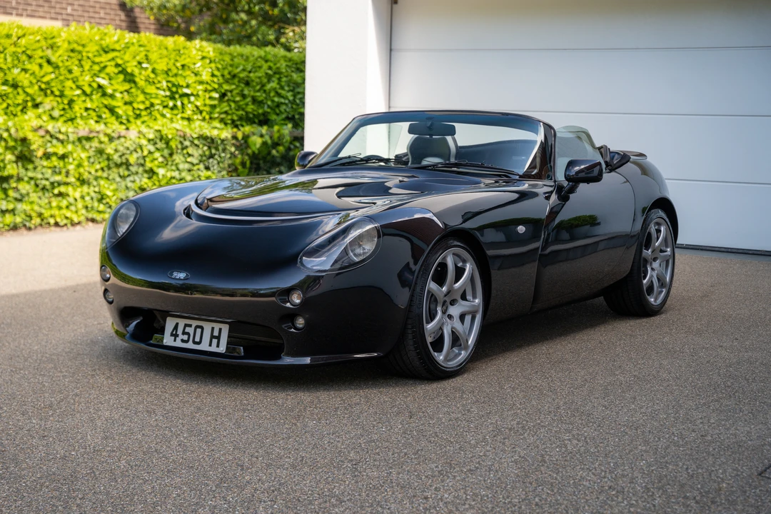 2002 TVR - Image 2 of 31