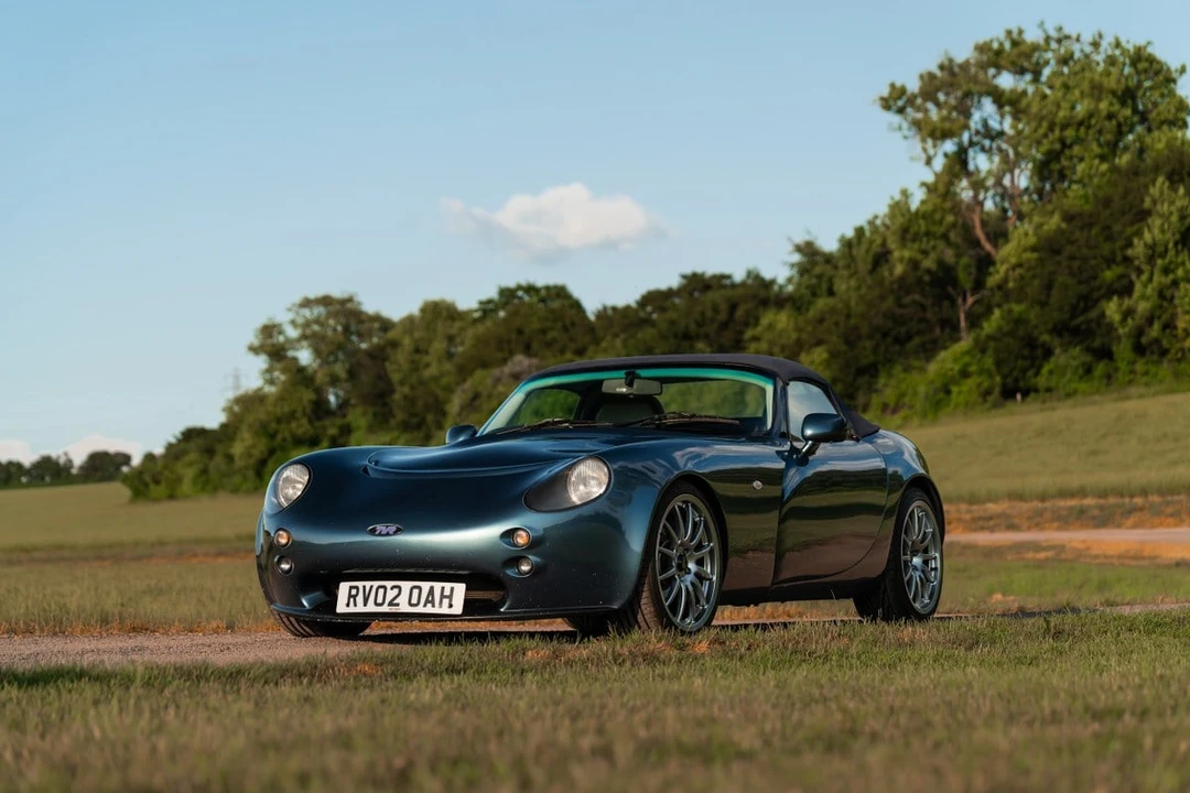 2002 TVR - Image 2 of 30