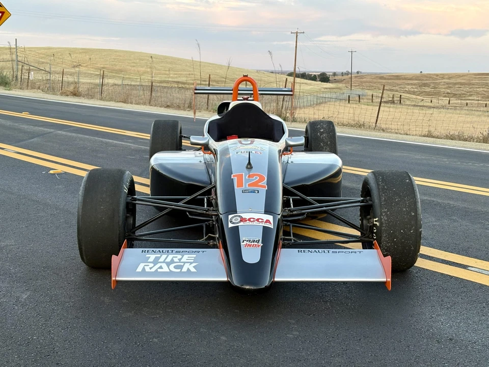 2002 Renault - Image 12 of 21