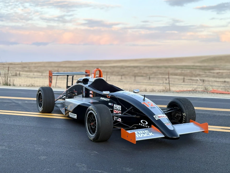 2002 Renault - Image 14 of 21