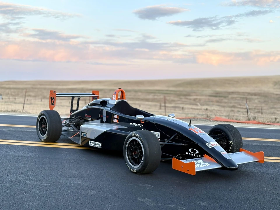 2002 Renault - Image 16 of 21