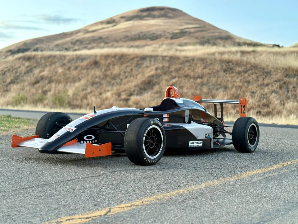 2002 Renault - Image 4 of 21