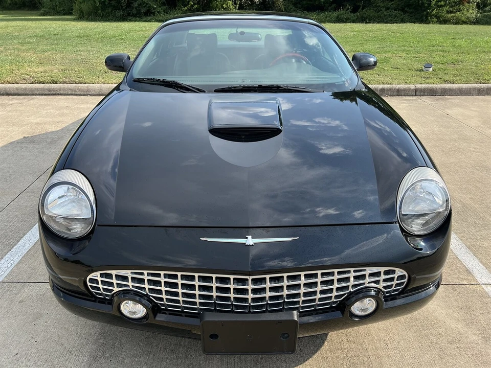 2002 Ford Thunderbird 11th Gen - Image 4 of 21