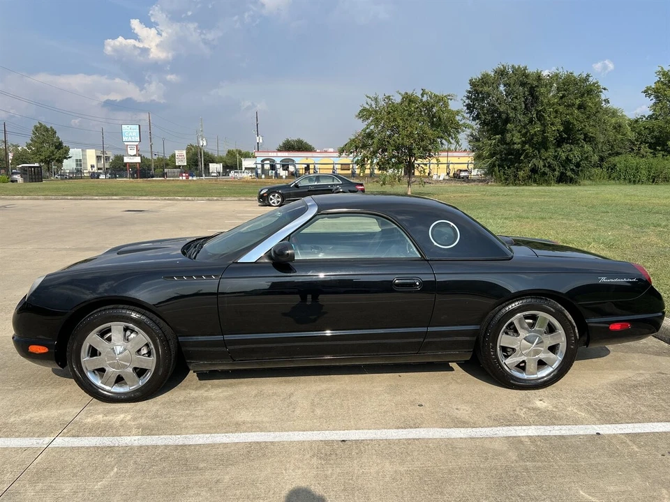 2002 Ford Thunderbird 11th Gen - Image 7 of 21