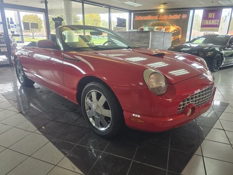 2002 Ford Thunderbird 10th Gen - Image 3 of 4