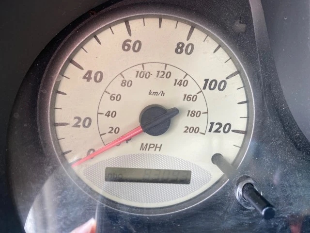2002 Toyota RAV4 2nd Gen - Image 19 of 21