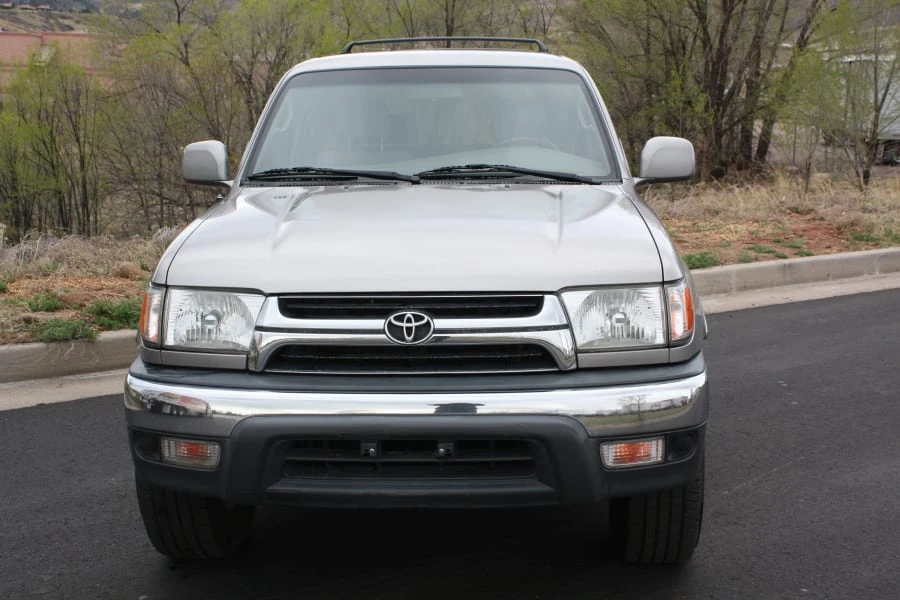 2002 Toyota 4Runner 3rd Gen - Image 10 of 12
