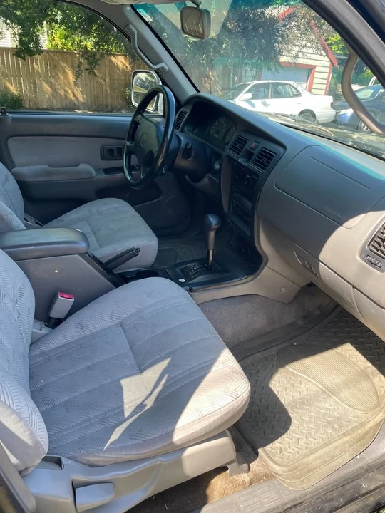 2002 Toyota 4Runner 3rd Gen - Image 7 of 10