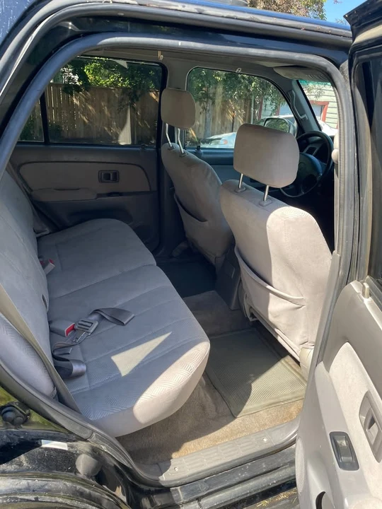 2002 Toyota 4Runner 3rd Gen - Image 6 of 10