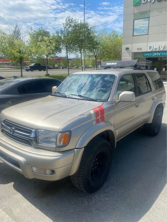 2002 Toyota 4Runner 3rd Gen - Image 2 of 8