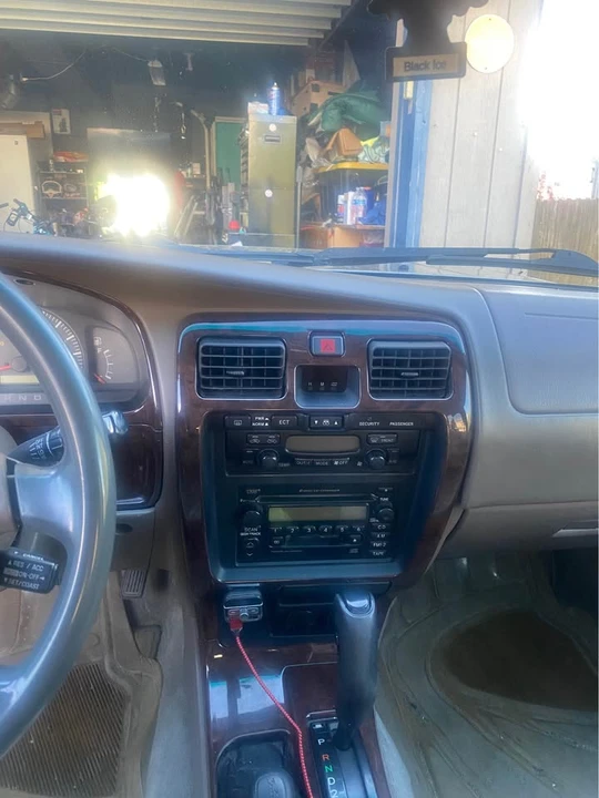 2002 Toyota 4Runner 3rd Gen - Image 6 of 8