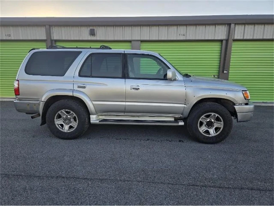 2002 Toyota 4Runner 3rd Gen - Image 11 of 12