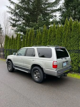 2002 Toyota 4Runner 3rd Gen - Image 3 of 20