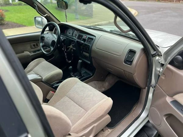 2002 Toyota 4Runner 3rd Gen - Image 16 of 20