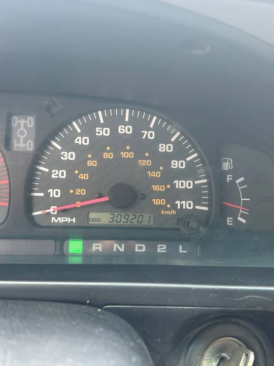 2002 Toyota 4Runner 3rd Gen - Image 2 of 4