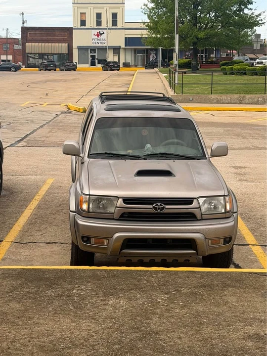 2002 Toyota 4Runner 3rd Gen - Image 4 of 8