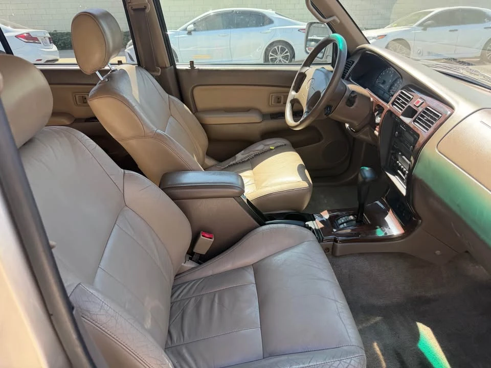 2002 Toyota 4Runner 3rd Gen - Image 9 of 10