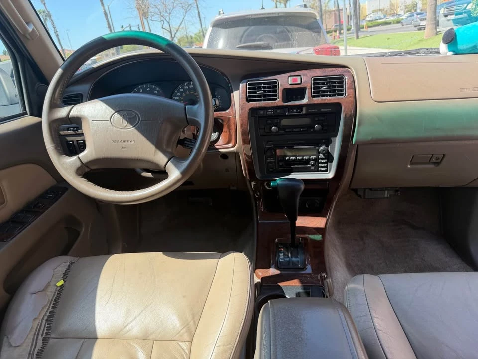 2002 Toyota 4Runner 3rd Gen - Image 8 of 10