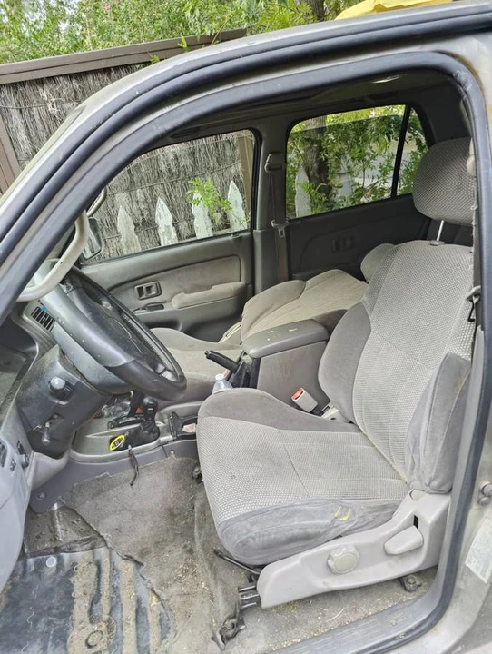 2002 Toyota 4Runner 3rd Gen - Image 5 of 8