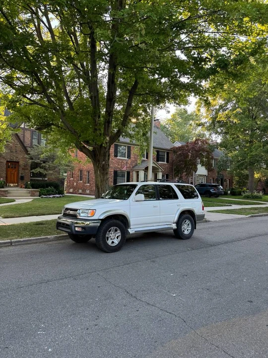 2002 Toyota 4Runner 3rd Gen - Image 7 of 10