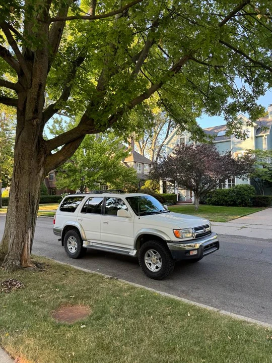 2002 Toyota 4Runner 3rd Gen - Image 4 of 10