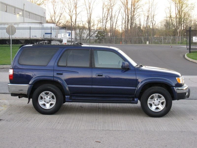 2002 Toyota 4Runner 3rd Gen - Image 9 of 12