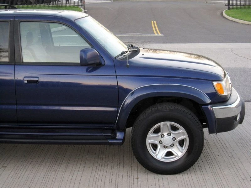 2002 Toyota 4Runner 3rd Gen - Image 10 of 12