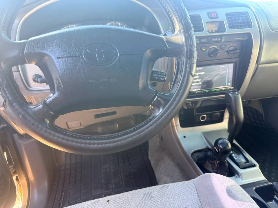 2002 Toyota 4Runner 3rd Gen - Image 10 of 21