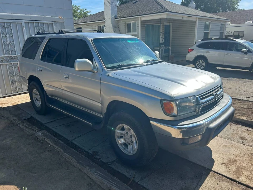 2002 Toyota 4Runner 3rd Gen - Image 4 of 19