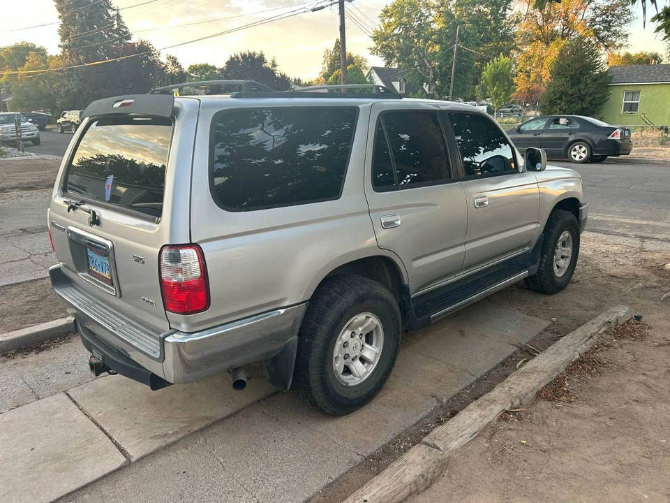 2002 Toyota 4Runner 3rd Gen - Image 8 of 19