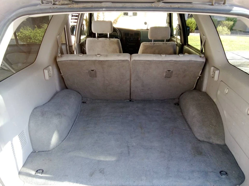 2002 Toyota 4Runner 3rd Gen - Image 9 of 10