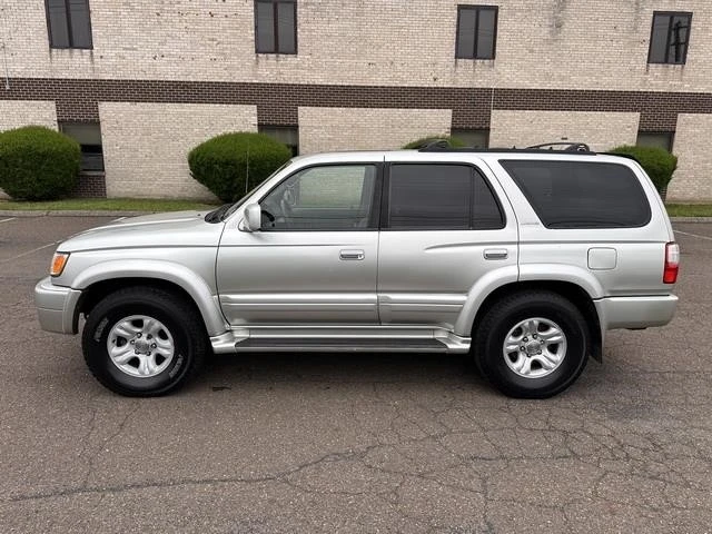2002 Toyota 4Runner 3rd Gen - Image 4 of 12